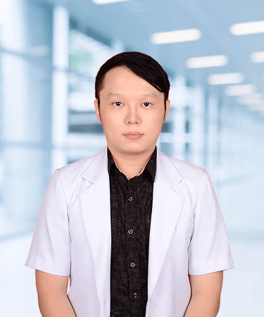 dr. Lorenzo Alexander Pradhana — NAD+ Protocol Specialist at Reviv Indonesia